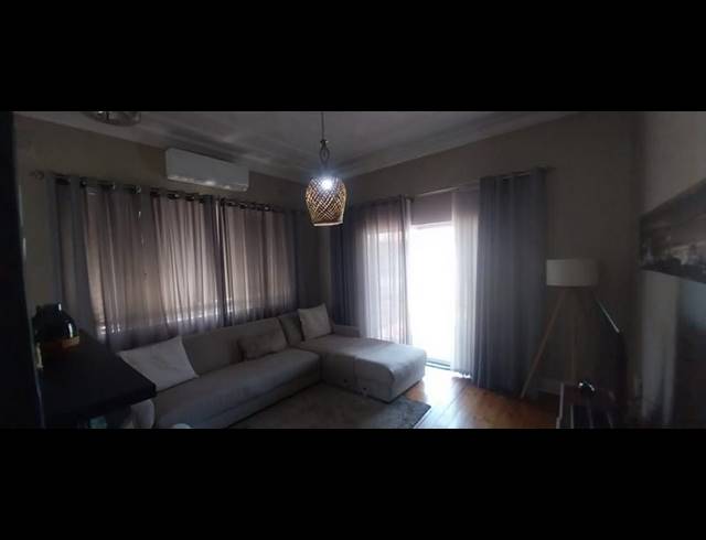 3 BEDROOM HOUSE FOR SALE IN KENSINGTON